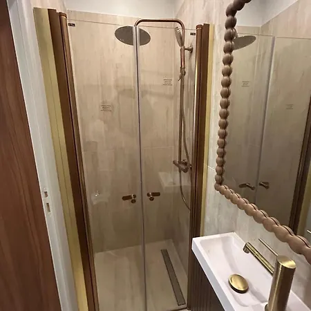 Elegant Rive Gauche Duroc Bon Marche * Paris